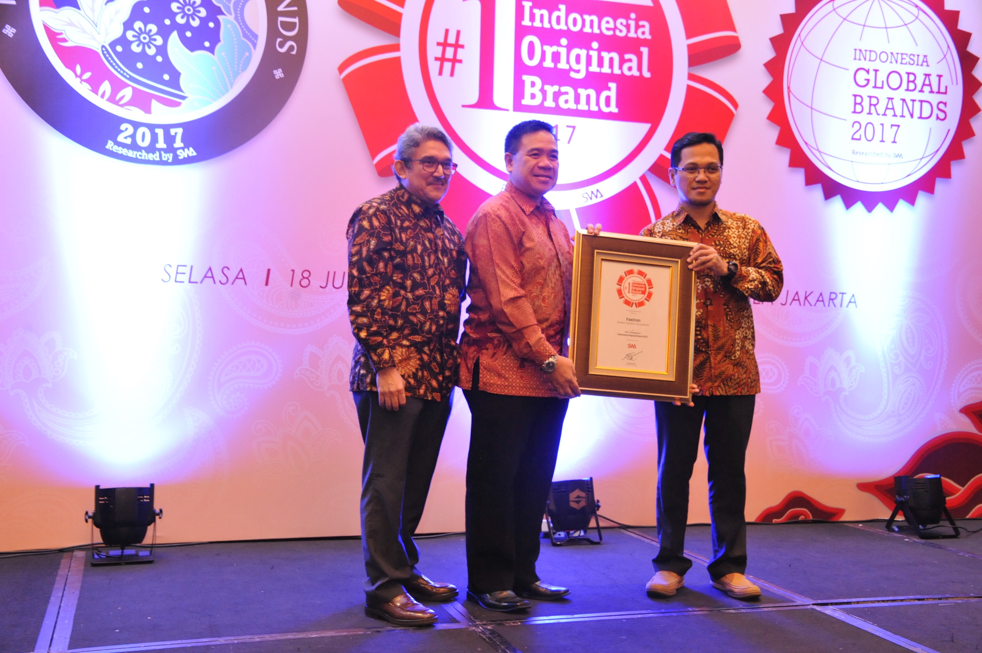 Fastron Kembali Raih Indonesia Original Brands 2017