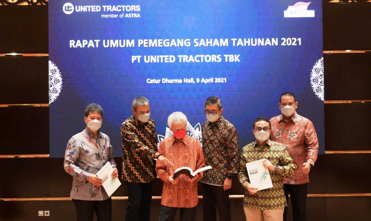 United Tractors Bagikan Dividen Tunai Rp 2,4 Triliun