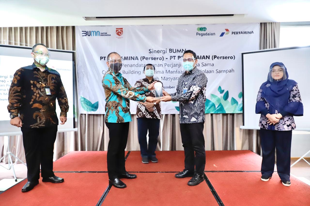 Sinergi Pertamina–Pegadaian, Ubah Sampah Jadi Emas