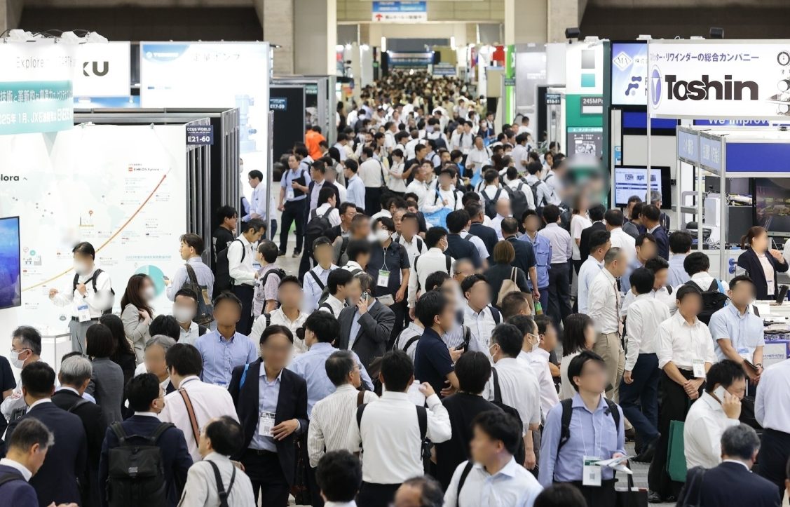 Pantau Kemajuan Energi Terbarukan di Smart Energy Week 2025