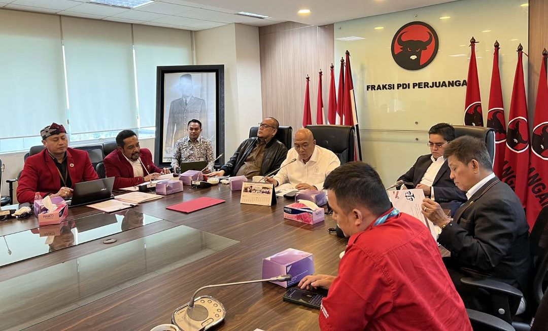 Anggota DPR Baru Diingatkan untuk Konsisten Tolak Power Wheeling