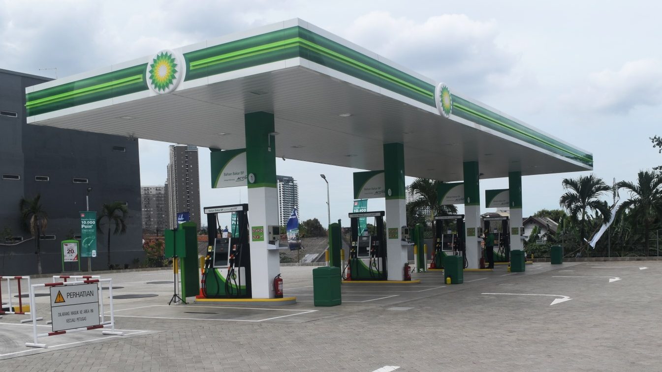 Ada SPBU bp di Meruya Utara