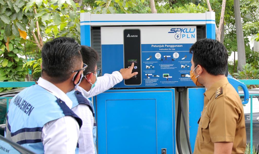 Pemprov Jatim Apresiasi Kesiapan SPKLU PLN