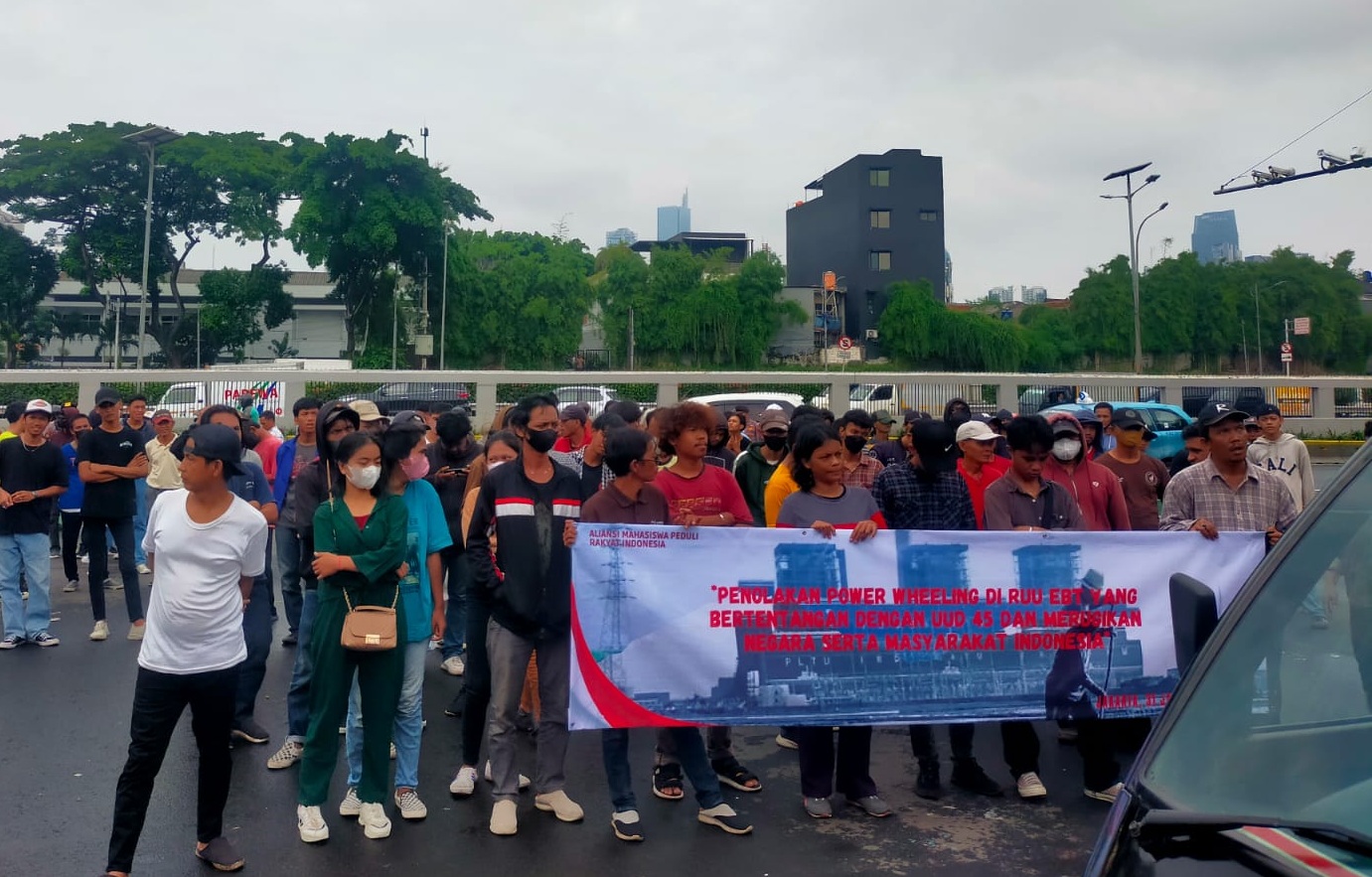 Power Wheeling Bertentangan dengan UUD 1945