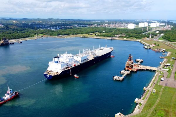 Indonesia jadi The Largest Re-Export Loading Market LNG
