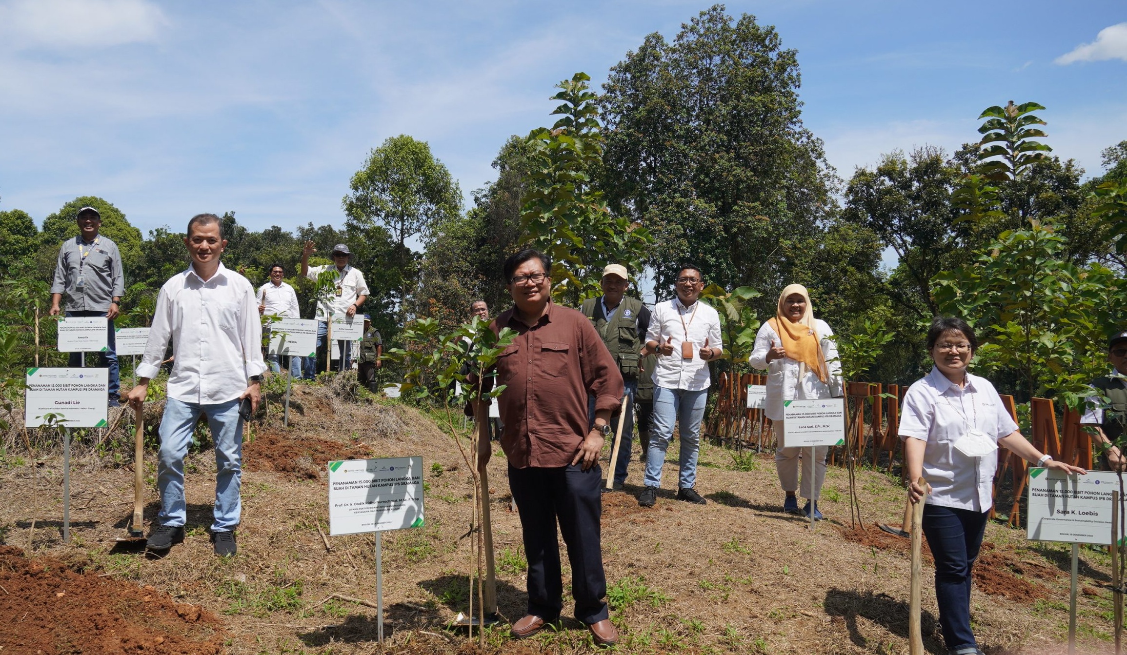 United Tractors turunkan Emisi Karbon Melalui Hutan Kampus IPB