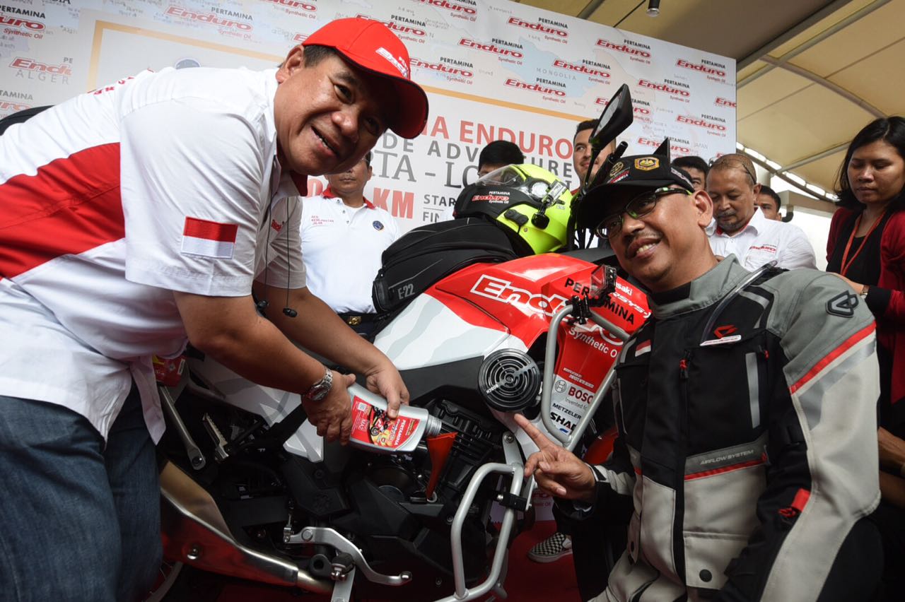 Pertamina Enduro Sponsori Solo Ride Jakarta-London