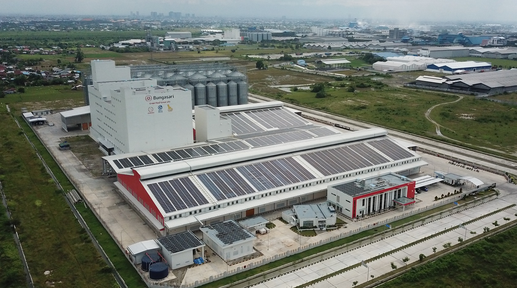 Garap PLTS Atap, Xurya Sukses Ciptakan 1.792 Pekerjaan Hijau